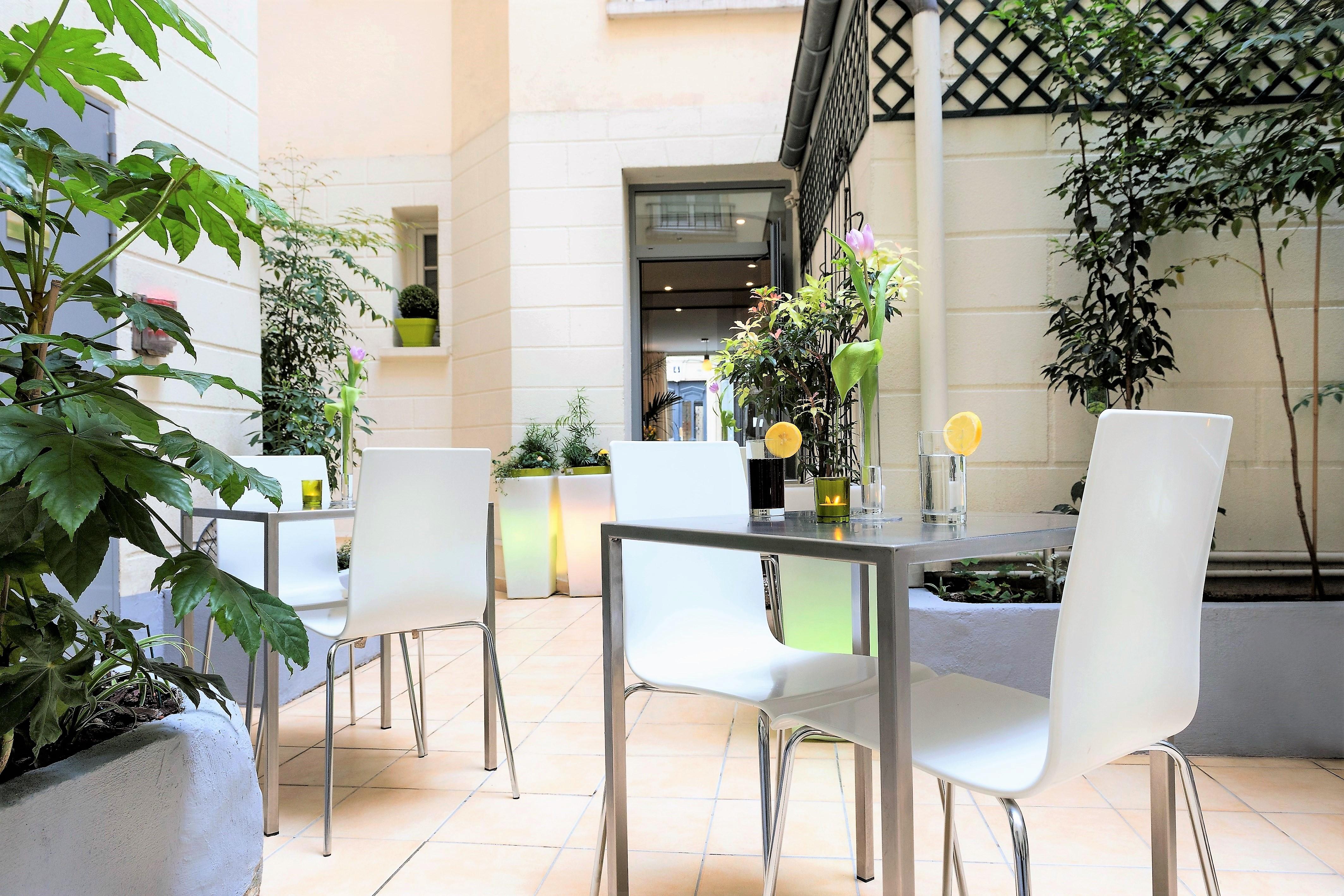 Hotel Glasgow Monceau By Patrick Hayat París Exterior foto